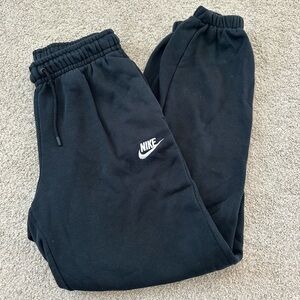 Nike Sweatpants